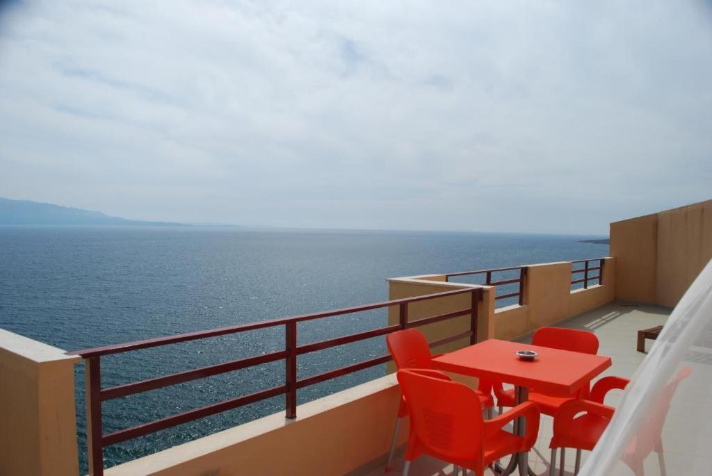 Rezidenca E Kalter Apartments Саранда Екстер'єр фото