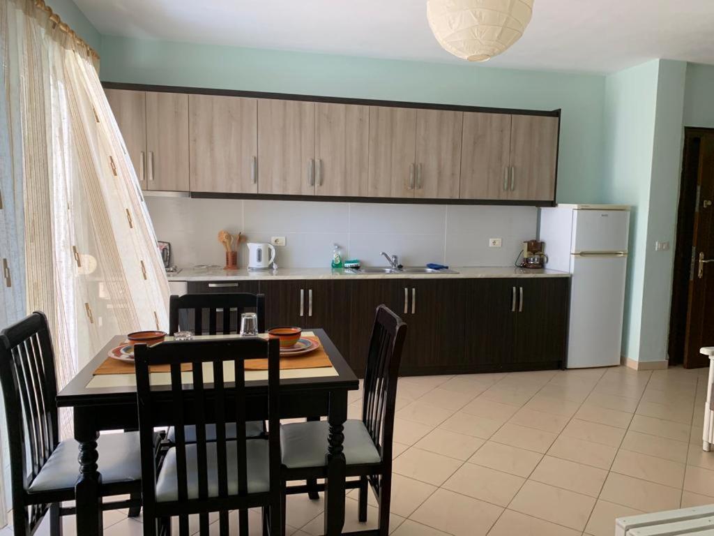 Rezidenca E Kalter Apartments Саранда Екстер'єр фото